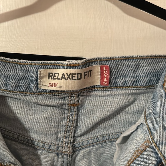 Levi's 550 Relaxed Fit Straight Leg Light Wash Men's Denim Jeans 36/34 - Picture 6 of 12